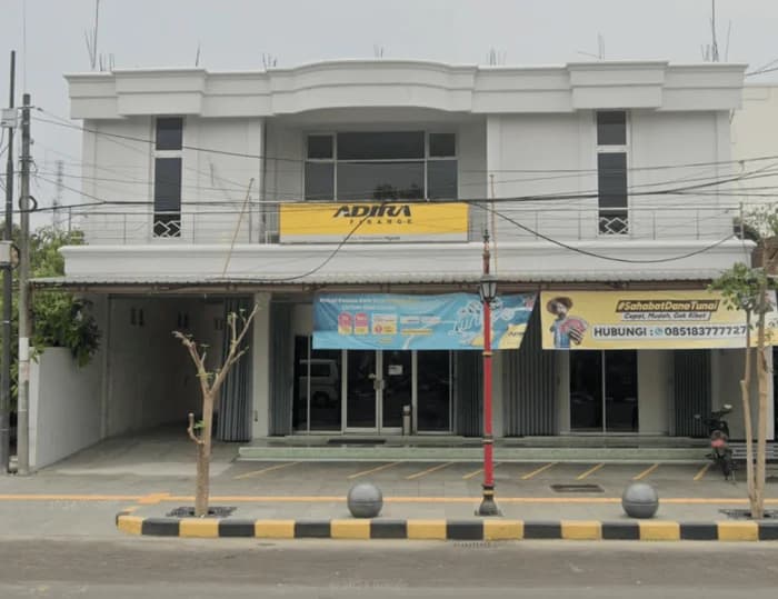 Kantor Adira Finance Ngawi - Madiun