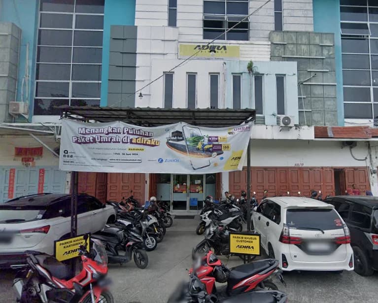 Kantor Adira Finance Tembung - Medan