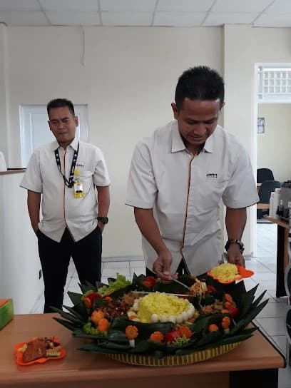 Kantor Adira Finance Pasar Pandan - Solok