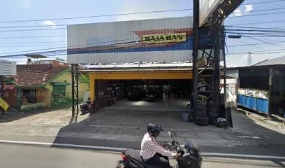 Kantor Adira Finance Tegalrejo - Yogyakarta