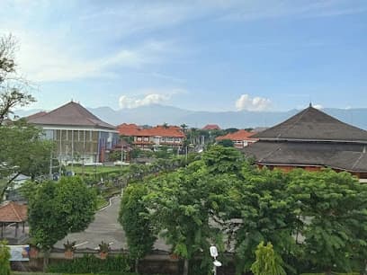 Kantor Adira Finance Udayana - Singaraja
