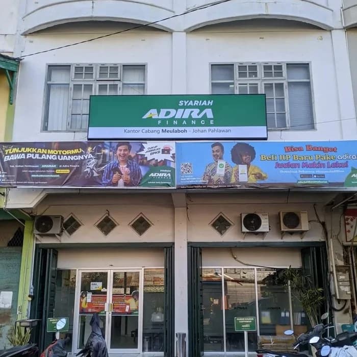 Kantor Adira Finance Johan Pahlawan - Meulaboh