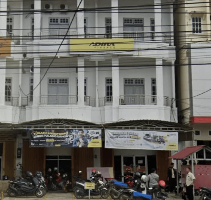 Kantor Adira Finance Kampung Baru - Simpang Empat