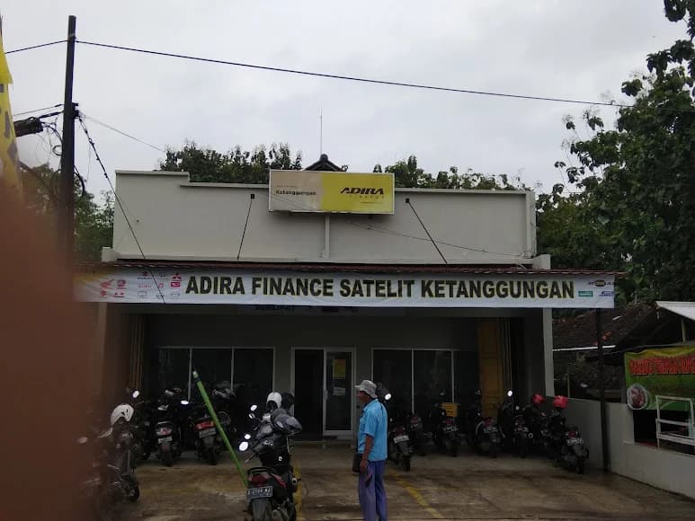 Kantor Adira Finance Ketanggungan - Tegal