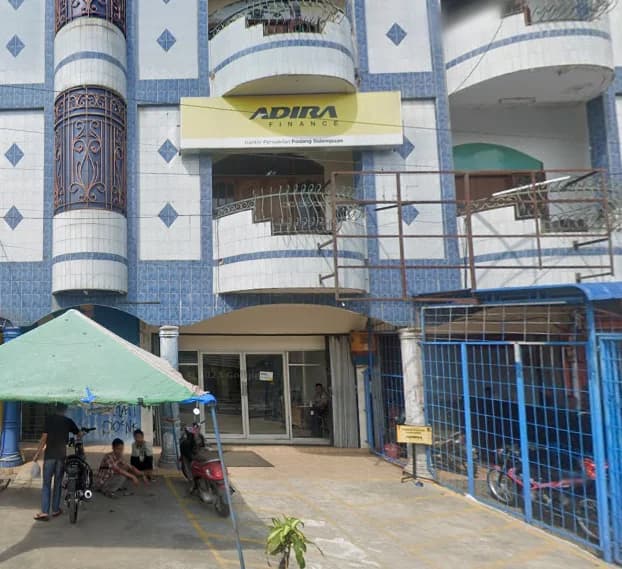 Kantor Adira Finance Padang Sidempuan - Rantau Prapat