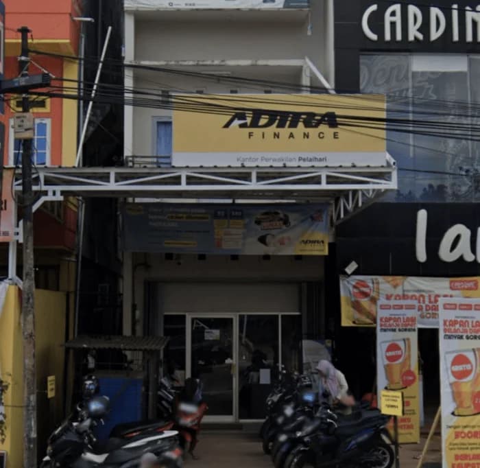 Kantor Adira Finance Pelaihari - Tanah Laut